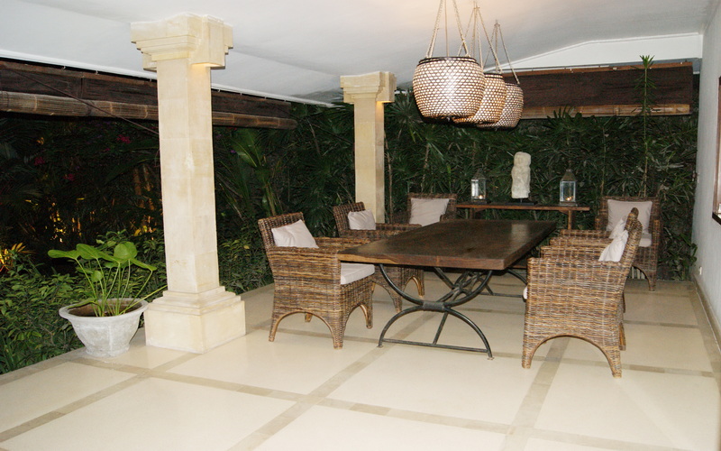 Villa Casa Bali outdoor dining-1